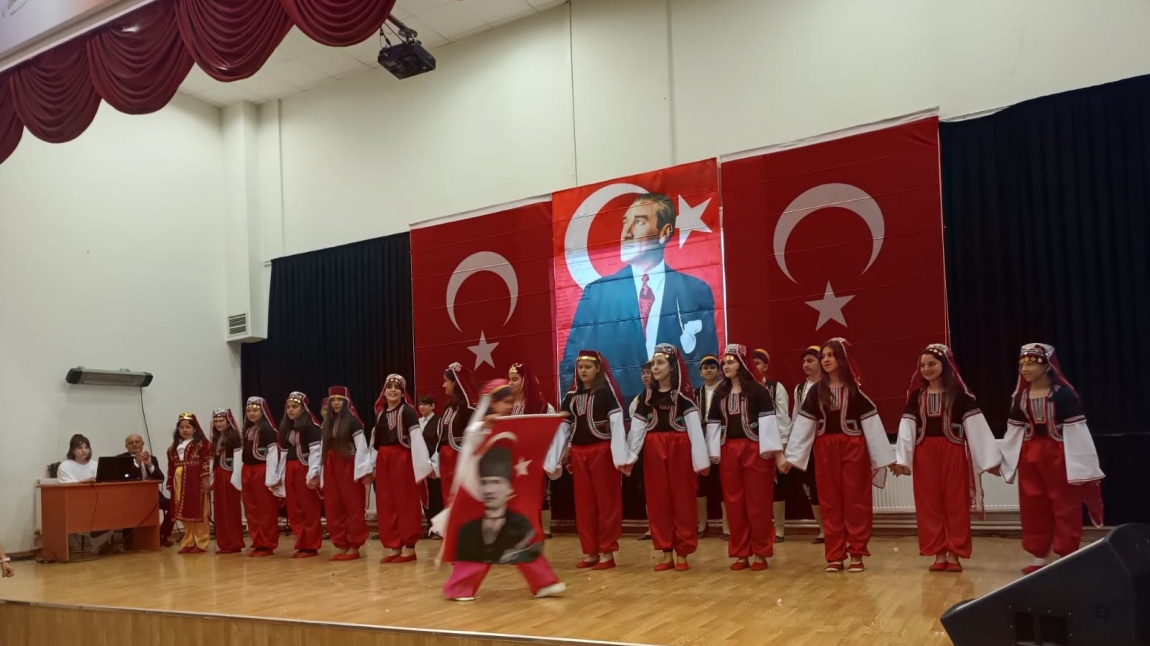 19 Mayıs Gençlik ve Spor Bayramımızı Kutladık.